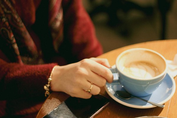 Boucles d'oreilles pierres naturelles : des créations élégantes à découvrir